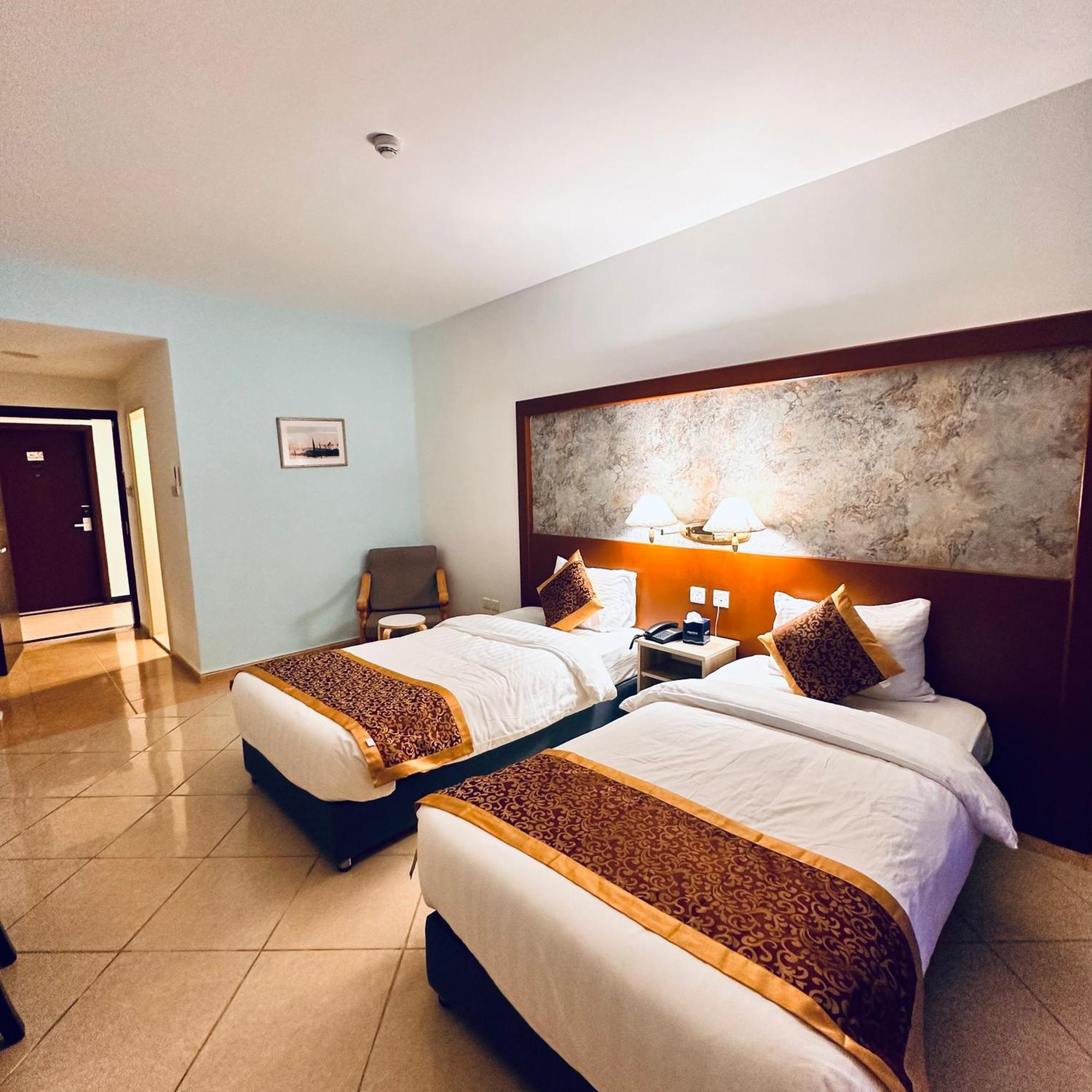Aquavista Hotel & Suites Aqaba Exteriör bild