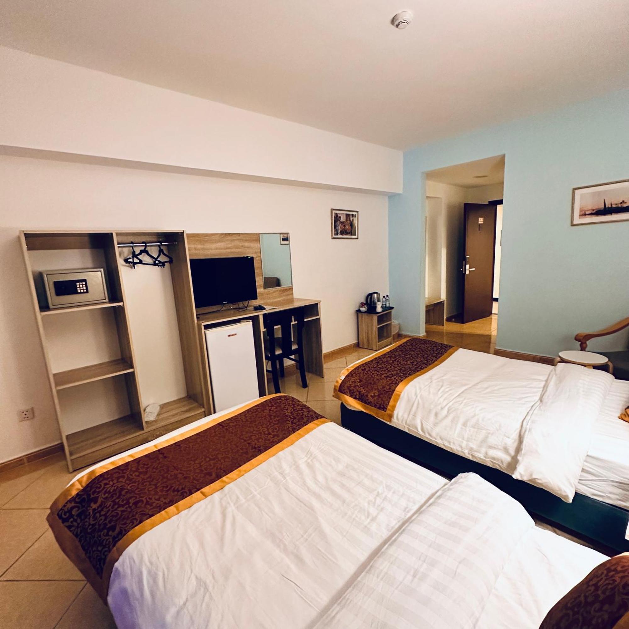 Aquavista Hotel & Suites Aqaba Exteriör bild