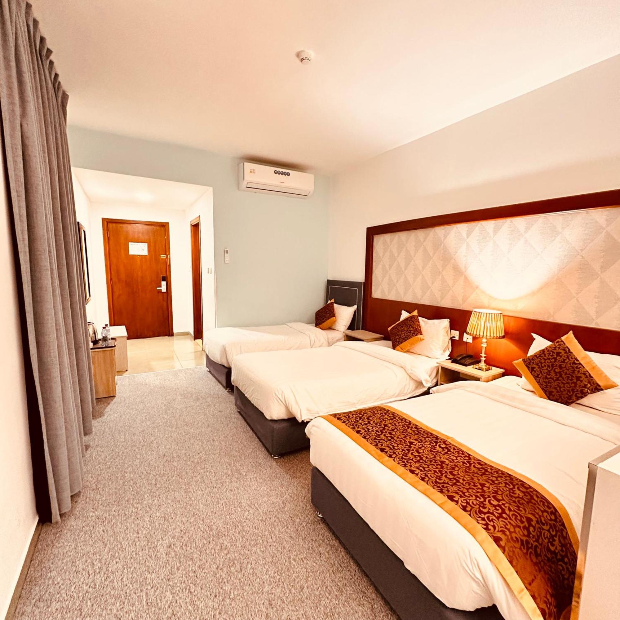 Aquavista Hotel & Suites Aqaba Exteriör bild